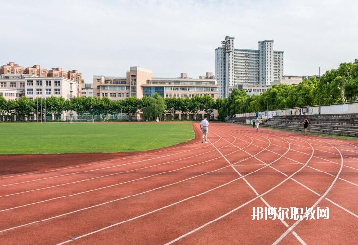 重慶藝才高級(jí)技工學(xué)校2020年報(bào)名條件、招生要求、招生對(duì)象