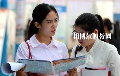 四川2020年讀幼師學(xué)?？梢钥即髮W(xué)嗎