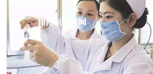 貴州2020年讀衛(wèi)校一年要多少錢(qián)