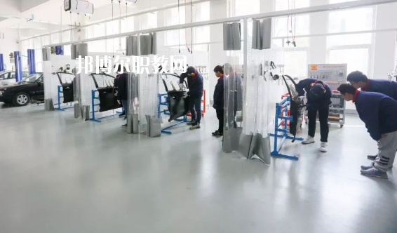 廣東2020年初中生可以上什么汽修學(xué)校