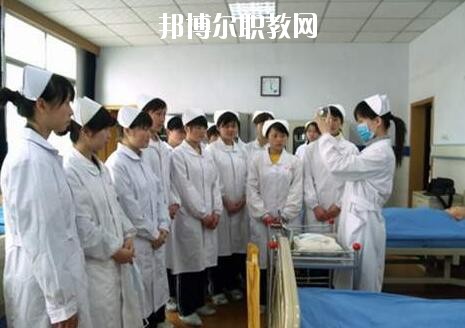 重慶2020年初中生可以去讀什么衛(wèi)校