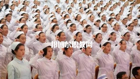 四川2020年女生上幼師學校學什么專業(yè)好
