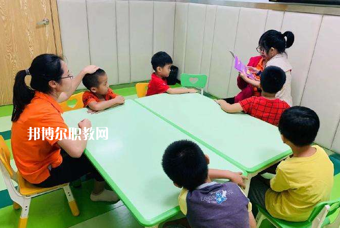 湖北2020年讀幼師學校學什么專業(yè)好