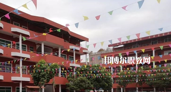 東莞鼎文職業(yè)技術(shù)學(xué)校2021年報(bào)名條件、招生要求、招生對(duì)象