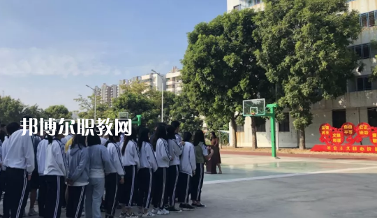 汕頭光明理工職業(yè)技術(shù)學(xué)校2021年報(bào)名條件、招生要求、招生對(duì)象