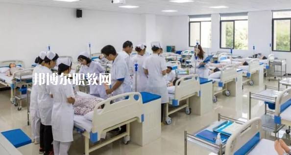肇慶財(cái)經(jīng)中等職業(yè)學(xué)校2021年報(bào)名條件、招生要求、招生對(duì)象