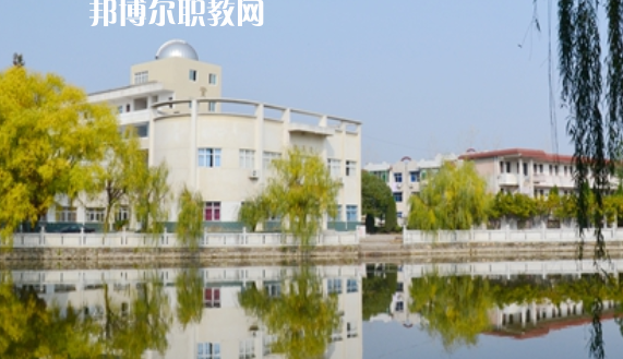 江淮工業(yè)學(xué)校怎么樣、好不好