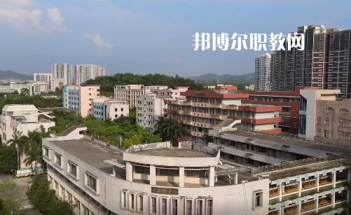 鶴山職業(yè)技術(shù)學(xué)校2021年學(xué)費(fèi)、收費(fèi)多少