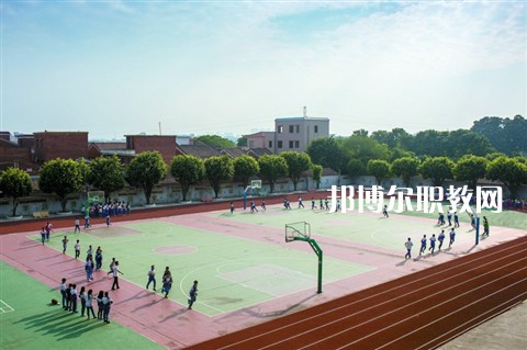 綿陽機電工程學(xué)校2021年招生錄取分數(shù)線