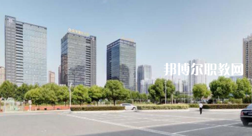 合肥2021年大專(zhuān)學(xué)校有鐵路學(xué)校