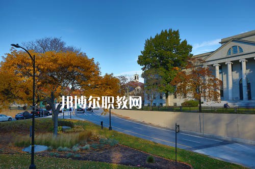 四川省工業(yè)設(shè)備安裝技工學(xué)校2021年報(bào)名條件、招生要求