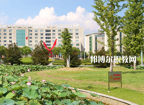江蘇省常熟職業(yè)教育中心校怎么樣、好不好