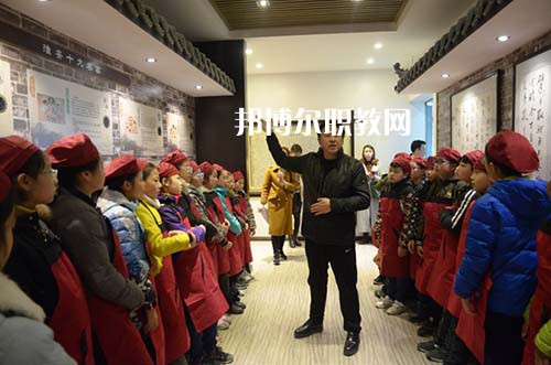 江蘇省淮陰商業(yè)學(xué)校2021年報(bào)名條件、招生要求、招生對象