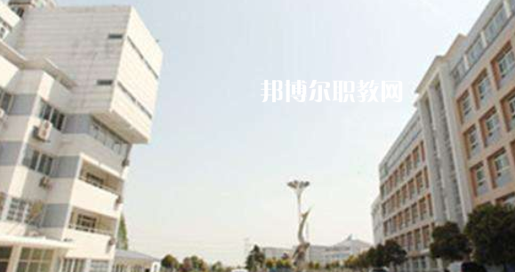 安徽紅十字會衛(wèi)生學校2021年報名條件、招生要求、招生對象