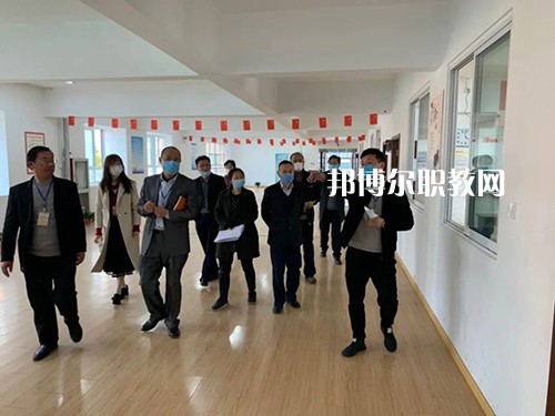 泰州市鳳凰藝術(shù)學(xué)校怎么樣、好不好