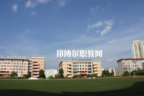 曲靖麒麟職業(yè)技術(shù)學(xué)校2021年報(bào)名條件、招生要求、招生對(duì)象