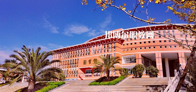 保山中醫(yī)藥高等專(zhuān)科學(xué)校2021年招生錄取分?jǐn)?shù)線