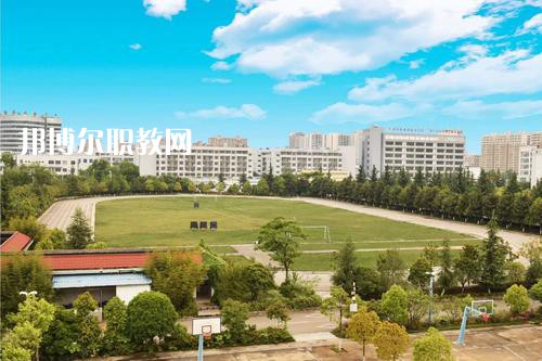 曲靖財經(jīng)學(xué)校2021年報名條件、招生要求、招生對象