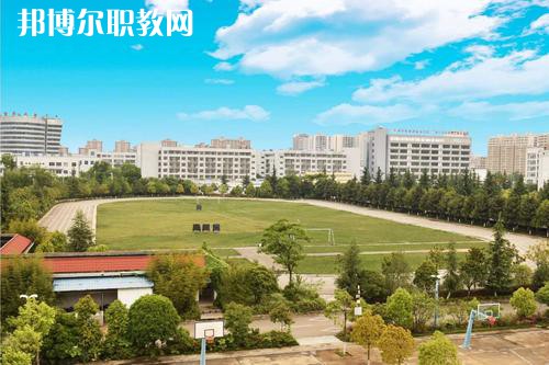 曲靖財(cái)經(jīng)學(xué)校怎么樣、好不好