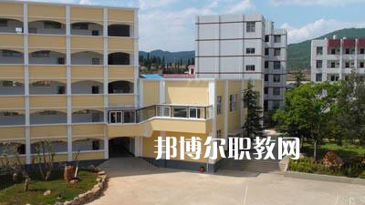 昆明旅游職業(yè)中學(xué)2021年有哪些專(zhuān)業(yè)