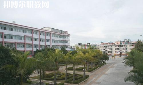 云南省普洱衛(wèi)生學(xué)校怎么樣、好不好