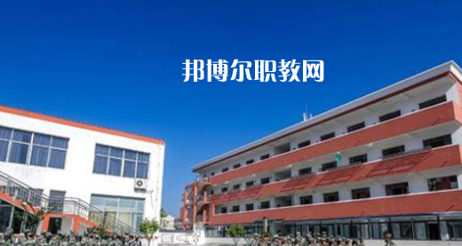 太湖縣技工學(xué)校2021年報名條件、招生要求、招生對象 