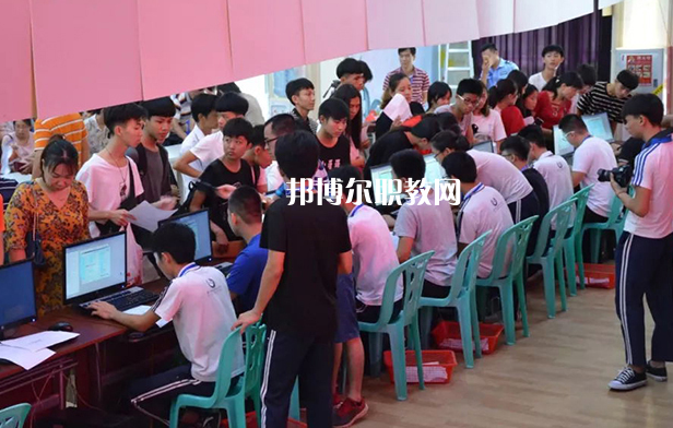 普寧科技職業(yè)技術(shù)學(xué)校怎么樣、好不好