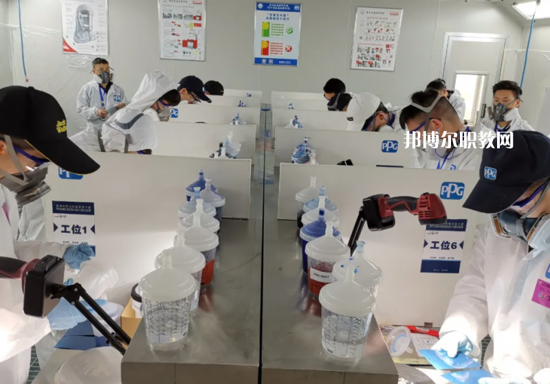 貴州交通運(yùn)輸學(xué)校2022年報名條件、招生要求、招生對象