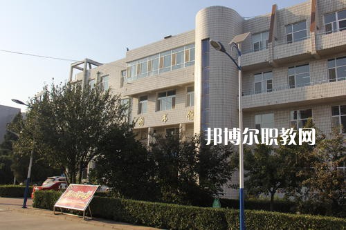 保定滿城職業(yè)技術(shù)教育中心2022年學(xué)費(fèi)、收費(fèi)多少