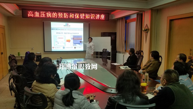 西安鐵路高級技工學校2022年報名條件、招生要求、招生對象