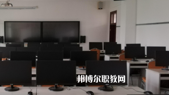 杭州2022年初中生考什么計算機(jī)學(xué)校