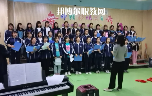 禮縣白河農業(yè)中學2022年招生辦聯系電話