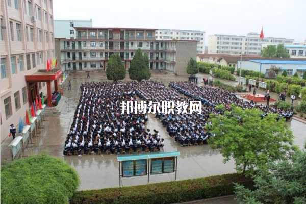 西峰職業(yè)中等專業(yè)學(xué)校2022年報(bào)名條件、招生要求、招生對(duì)象