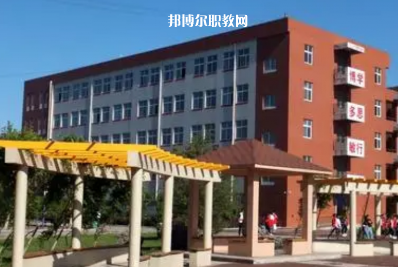 灤州職業(yè)技術(shù)教育中心2022年報(bào)名條件、招生要求、招生對象