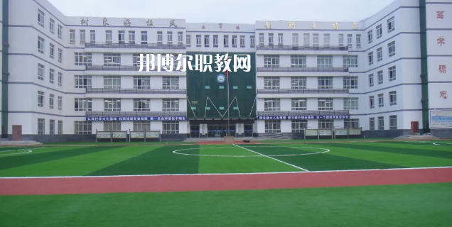 文縣職業(yè)技術(shù)學(xué)校2022年報名條件、招生要求、招生對象
