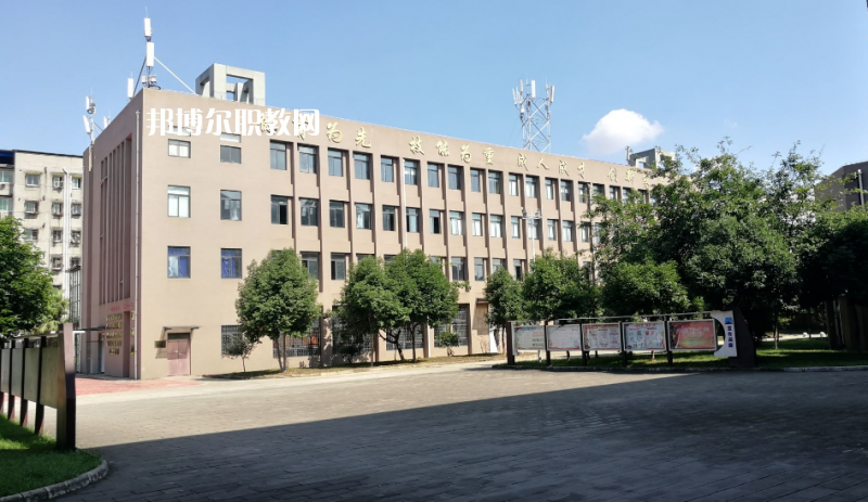 德陽(yáng)安裝技師學(xué)院2022年報(bào)名條件、招生要求、招生對(duì)象