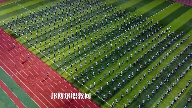 江蘇惠山中等專業(yè)學校2022年報名條件、招生要求、招生對象
