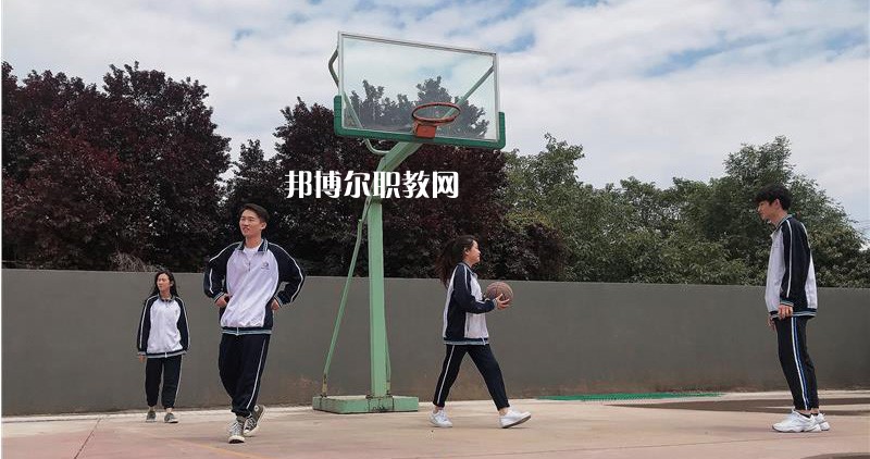 西安藝術(shù)職業(yè)高級(jí)中學(xué)2022年報(bào)名條件、招生要求、招生對(duì)象