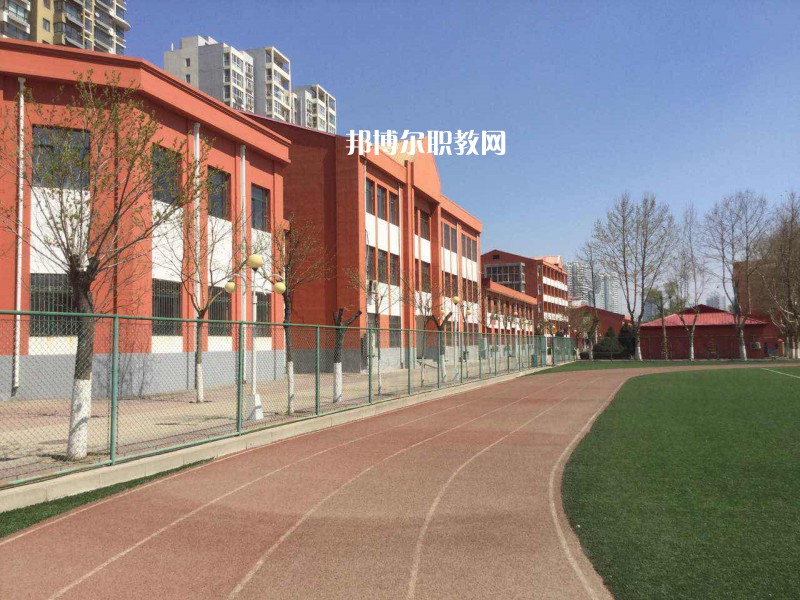 秦皇島渤?？萍贾械葘I(yè)學(xué)校2022年招生簡(jiǎn)章