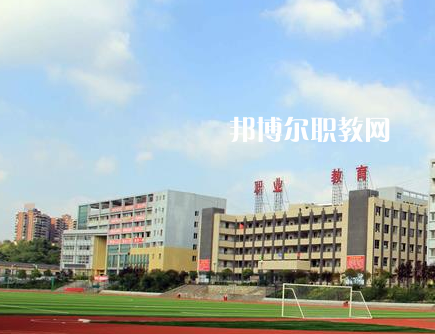 準(zhǔn)時(shí)伊