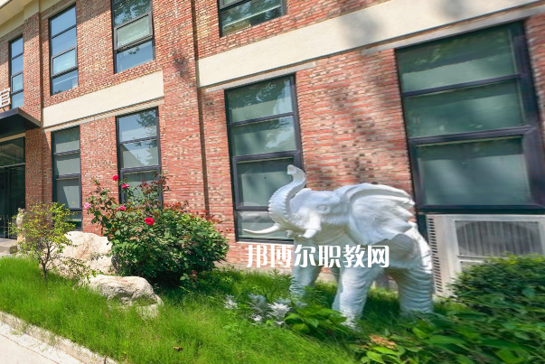 西安萬象職業(yè)中學(xué)2022年報名條件、招生要求、招生對象