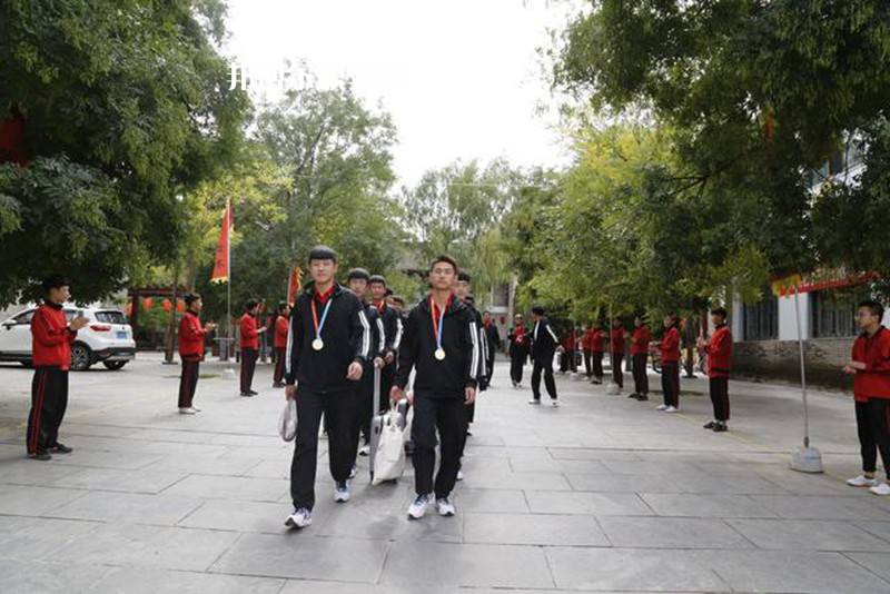 平?jīng)鲠轻嘉奈鋵W校2022年報名條件、招生要求、招生對象