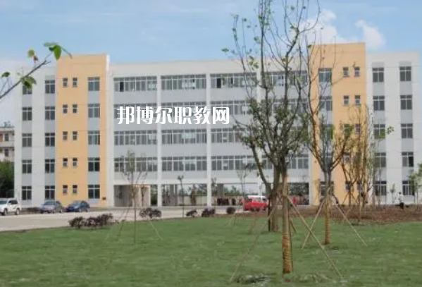 四川省廣漢市職業(yè)中專學(xué)校2022年報(bào)名條件、招生對(duì)象、招生要求