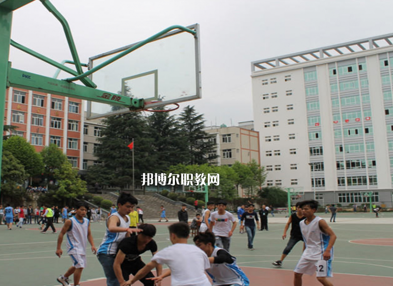 貴州金蓉?zé)o線電技工學(xué)校怎么樣、好不好