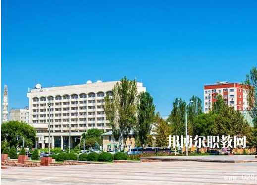 閬中旅游學(xué)校2022年報(bào)名條件、招生要求、招生對(duì)象