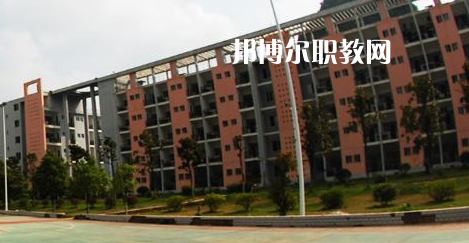 銅仁工業(yè)學(xué)校2022年學(xué)費(fèi)、收費(fèi)多少