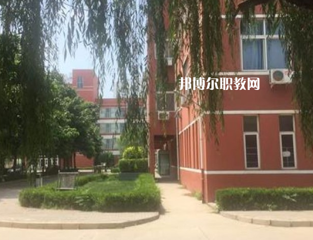 衡水兆華科技中等專業(yè)學(xué)校怎么樣、好不好