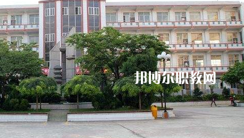畢節(jié)財貿(mào)學(xué)校2022年招生辦聯(lián)系電話