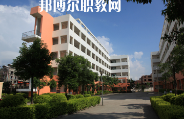 四川省德昌縣職業(yè)高級中學(xué)2022年報名條件、招生要求、招生對象
