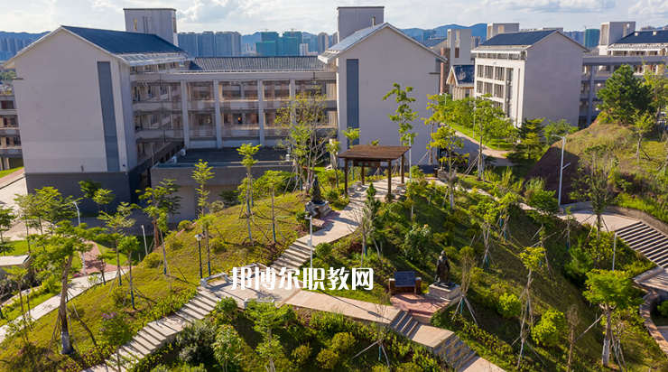河源市衛(wèi)生學(xué)校2022年學(xué)費(fèi)、收費(fèi)多少